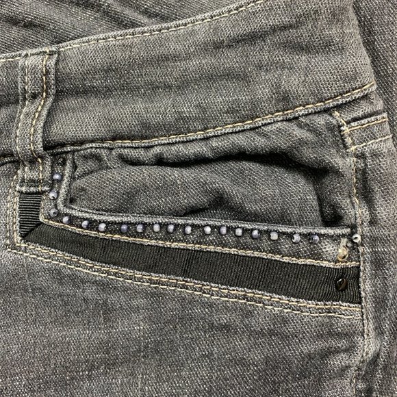 White House Black Market 6 Jeans Blanc Flare 32" X 33.5" - Picture 7 of 8